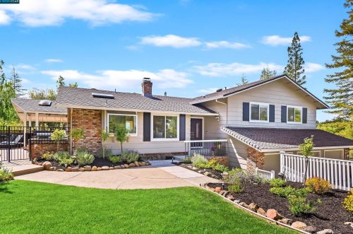 212 Santiago Ct, Danville, CA 94526-1942