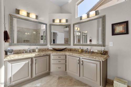 6435 Everett Dr, Scottsdale AZ  85254-2626 exterior