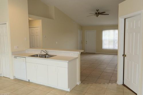 613 4th St, Cape Coral FL  33909-0020 exterior