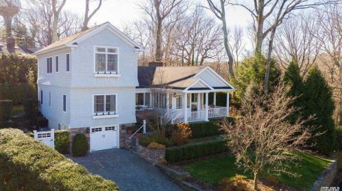 790 Connecticut View Dr, Muttontown, NY 11771-1116