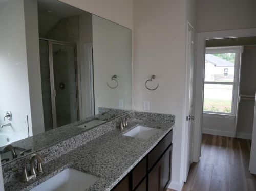 1607 Ladelle St, Dinsmore TX  77488-3428 exterior