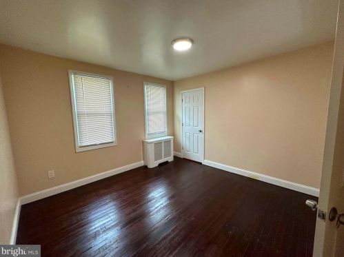 7521 River Rd, Camden NJ  08110-3422 exterior