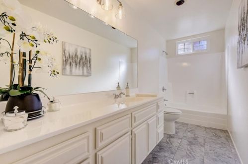 424 Valley Center Ave, Glendora CA  91741-3856 exterior