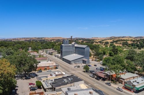 59 8th St, Templeton CA  93465-9343 exterior