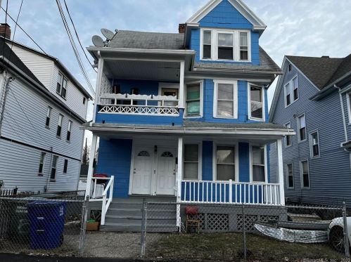 520 Carroll Ave, Bridgeport CT  06607-1413 exterior
