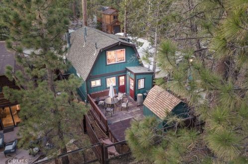 42569 Willow Ave, Big Bear CA  exterior
