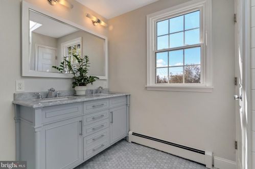 736 Bell Ln, Prospectville PA 19002-3304 exterior