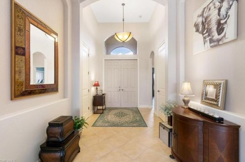 18493 Royal Hammock Blvd, Naples, FL 34114-8931