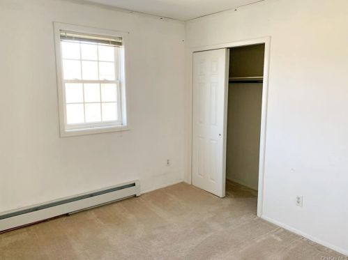 75 Sackett Lake Rd, Monticello NY  12701-4514 exterior