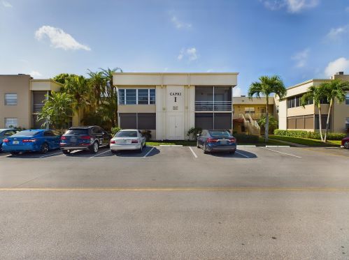 385 Capri I, Delray Beach, FL 33484-5168