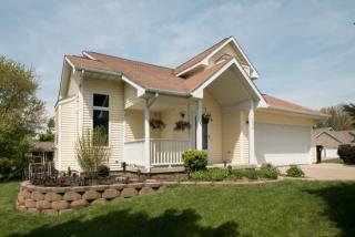 1532 Forest Rd, Iowa City, IA 52241-1068