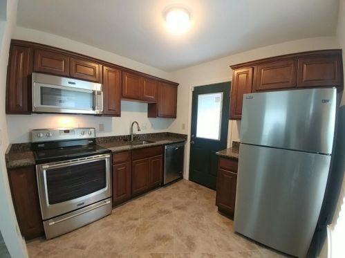 5417 Como Dr, Fort Worth TX  76107-7443 exterior