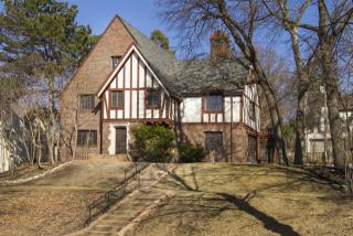 4315 Lake Harriet Blvd, Minneapolis, MN 55409-1725