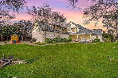 2325 Sheffield Dr, Livermore CA  94550-6556 exterior