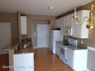 5535 Berry Creek Cir, Raleigh NC  27613-1466 exterior