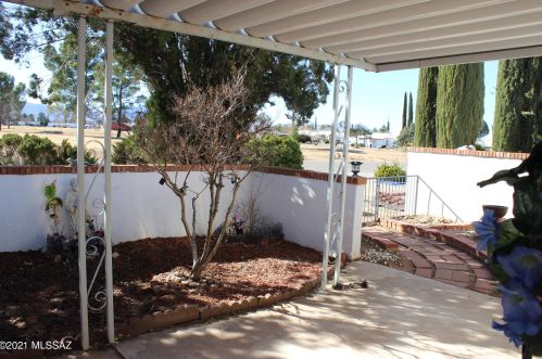 234 Sage St, Sunizona, AZ 85625-4008