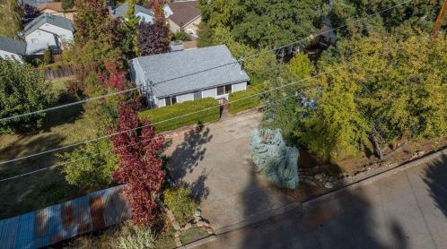 39 Mountain View Dr, Sutter Creek, CA 95685-4143
