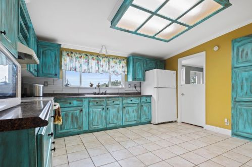 25075 Huston St, Brooksville FL  34601-7054 exterior