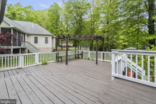 4303 Lakeview Pkwy, Locust Grove VA  22508-5515 exterior