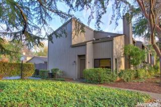 1121 Commons Dr, Sacramento CA  95825-7054 exterior