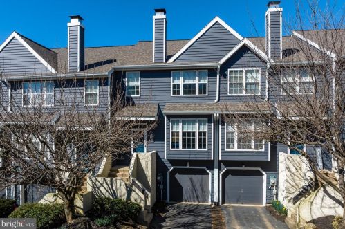 105 Driftwood Ln, Downingtown, PA 19335-4554