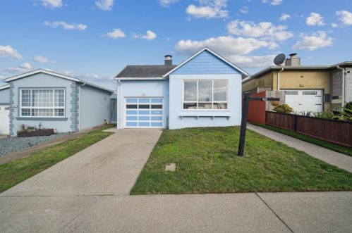 667 Skyline Dr, Daly City CA  94015-4622 exterior