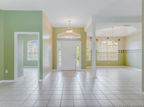 916 Florida Ave, Orange City FL  32763-8308 exterior