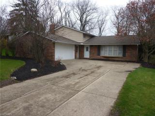 33365 Rockford Dr, Cleveland OH  44139-1934 exterior