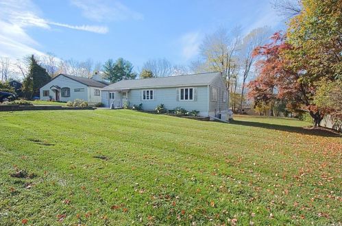 114 Highland Rd, New Hamburg, NY 12590-6535