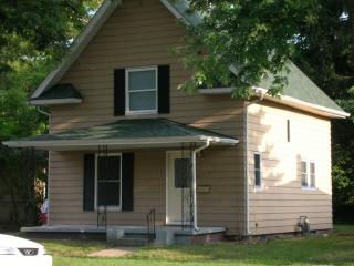606 Howard St, South Bend IN  46617-1528 exterior