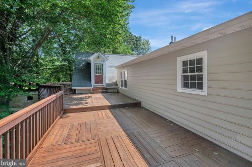 6103 Windsor Dr, Fredericksburg VA  22407-5036 exterior