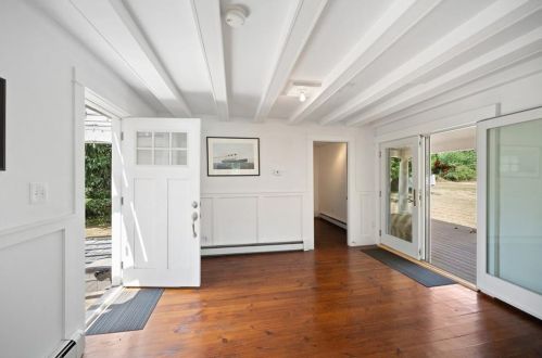 11 Hillsdale Rd, Richmond RI  02892-1002 exterior