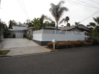 541 Garfield St, Oceanside, CA 92054-4209