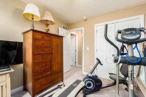 1180 Weeping Willow Ct, Blacklick OH  43004-5013 exterior