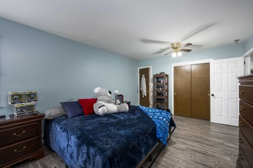 35 Montfort Rd, New Hamburg NY  12590-3520 exterior