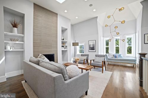 941 S St, Washington, DC 20001-4115