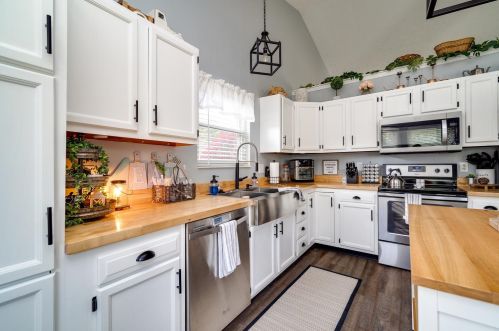 2739 Greystoke Dr, Xenia OH 45385-5720 exterior