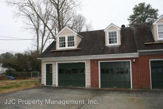 105 Harris Grove Ln, Yorktown VA  23692-4012 exterior
