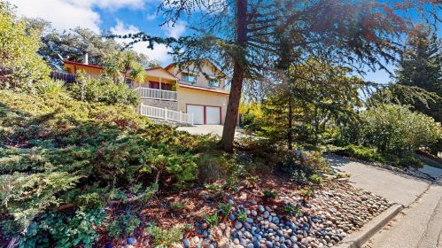3348 Terra Linda Dr, Santa Rosa, CA 95404-1728