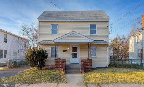 17 Jefferson St, West Deptford, NJ 08066-1261