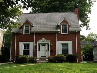 2824 Goddard Rd, Toledo, OH 43606-3057