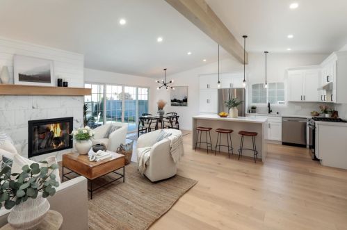 3120 Geoffrey Dr, San Bruno CA  94066-1623 exterior