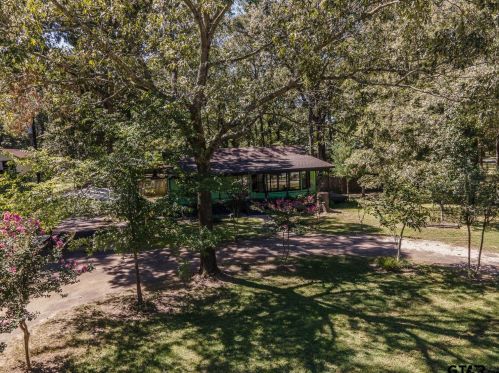 18024 Lakeview Cir, Griffin, TX 75789-3610