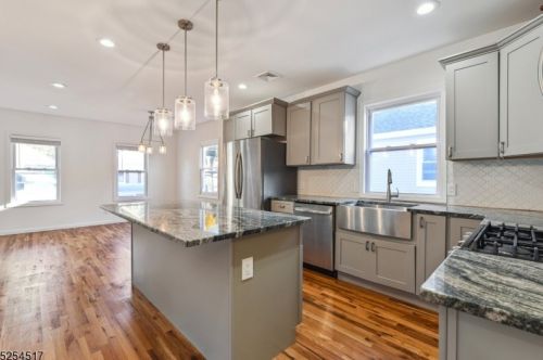 43 Howe Ave, Montclair NJ  07042-1649 exterior