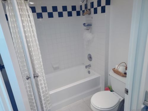 3942 Camino Calma, San Diego CA 92122-2007 exterior