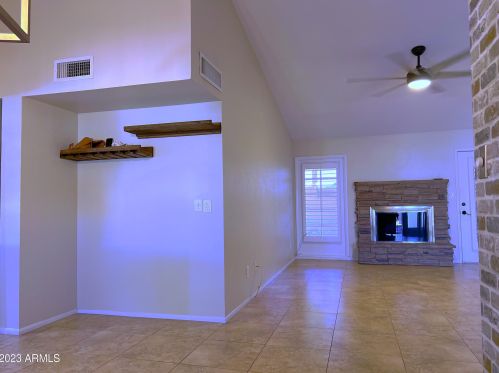 17846 45th Ave, Glendale, AZ 85308-1649