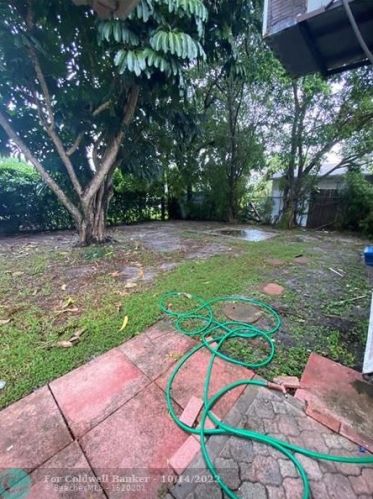 1228 56th Ave, Hollywood FL  33021-4649 exterior