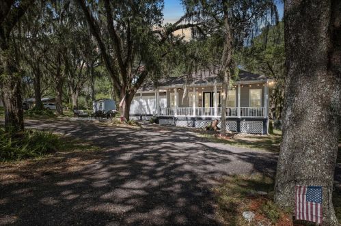 438 Hamlin Way, Brooksville, FL 34601-1256