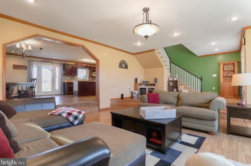 13218 Gearhart Rd, Upton PA  17225-9518 exterior