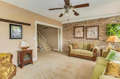 4810 Huron Dr, Pensacola FL  32507-8739 exterior